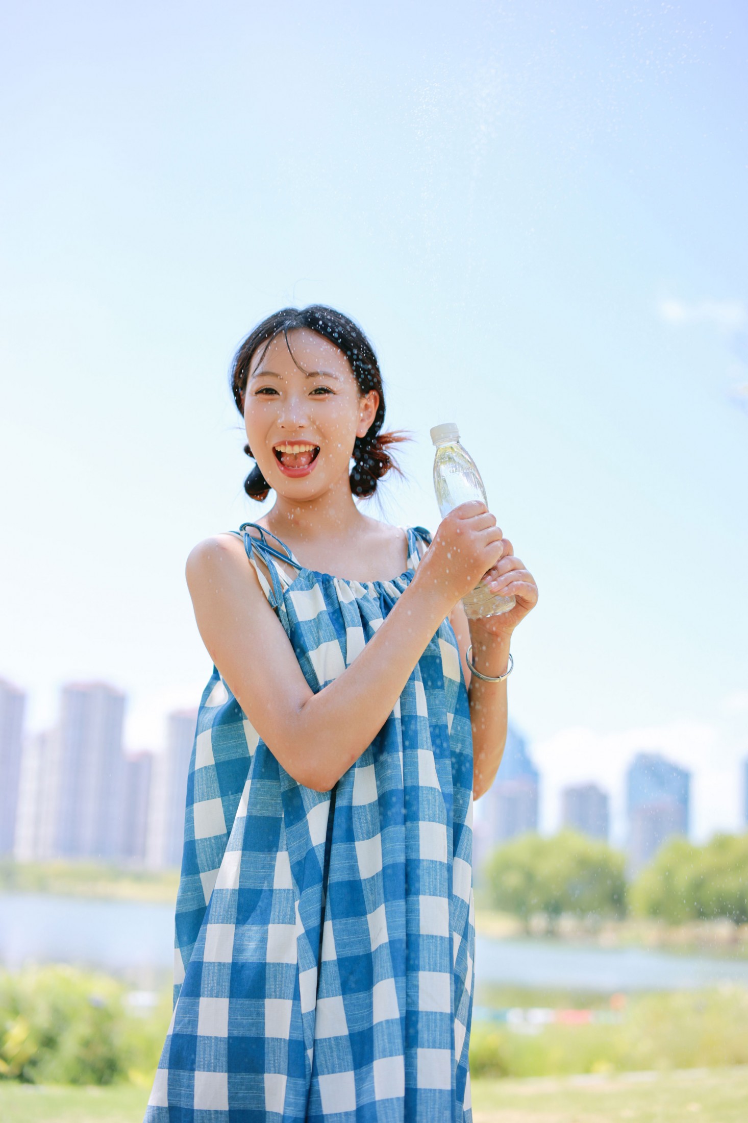 小u – 《蓝格子沙滩》[25P] 插图5