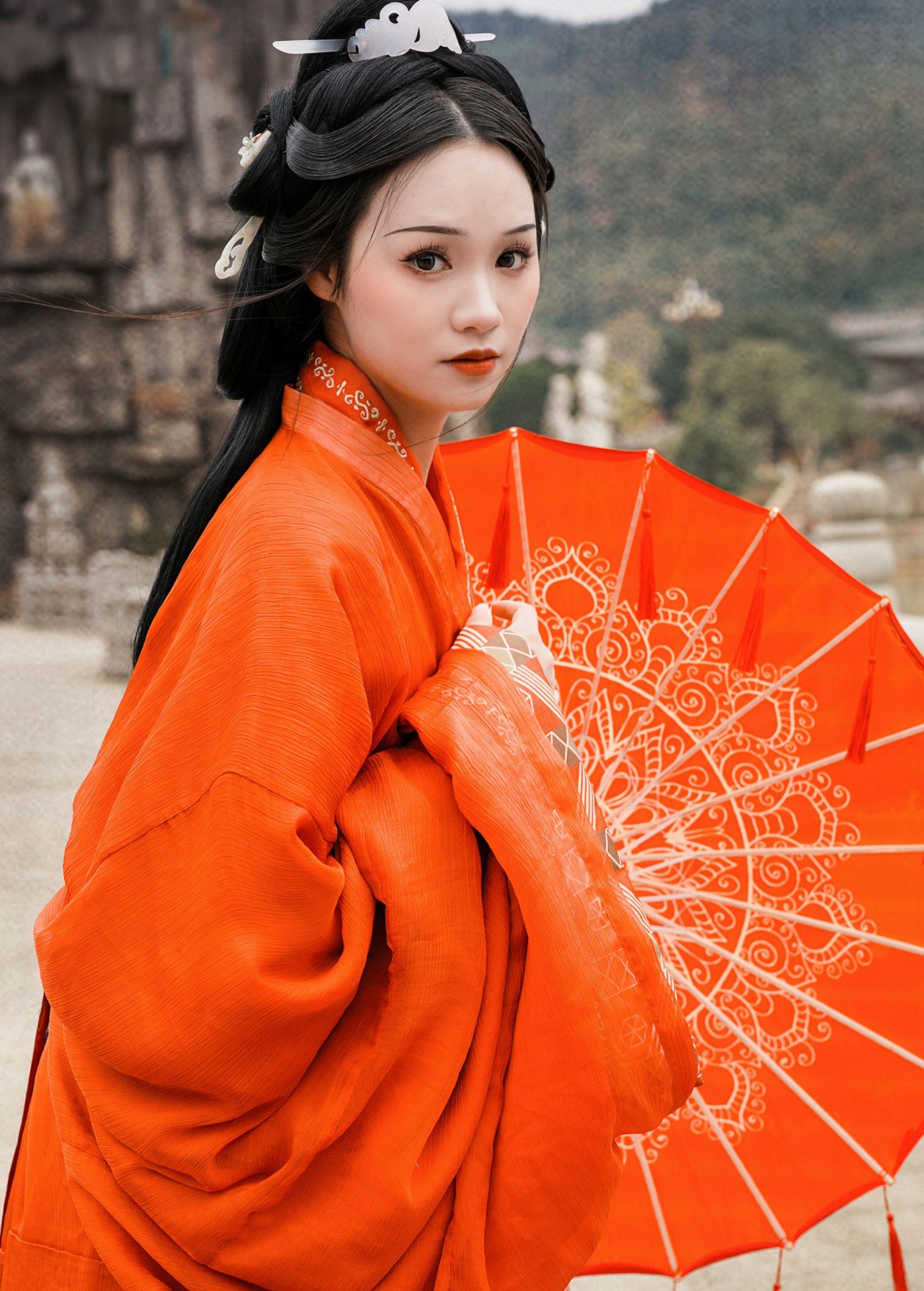 泱泱泱呀 – 《古风人像拍摄-万佛寺-泱泱》[31P]