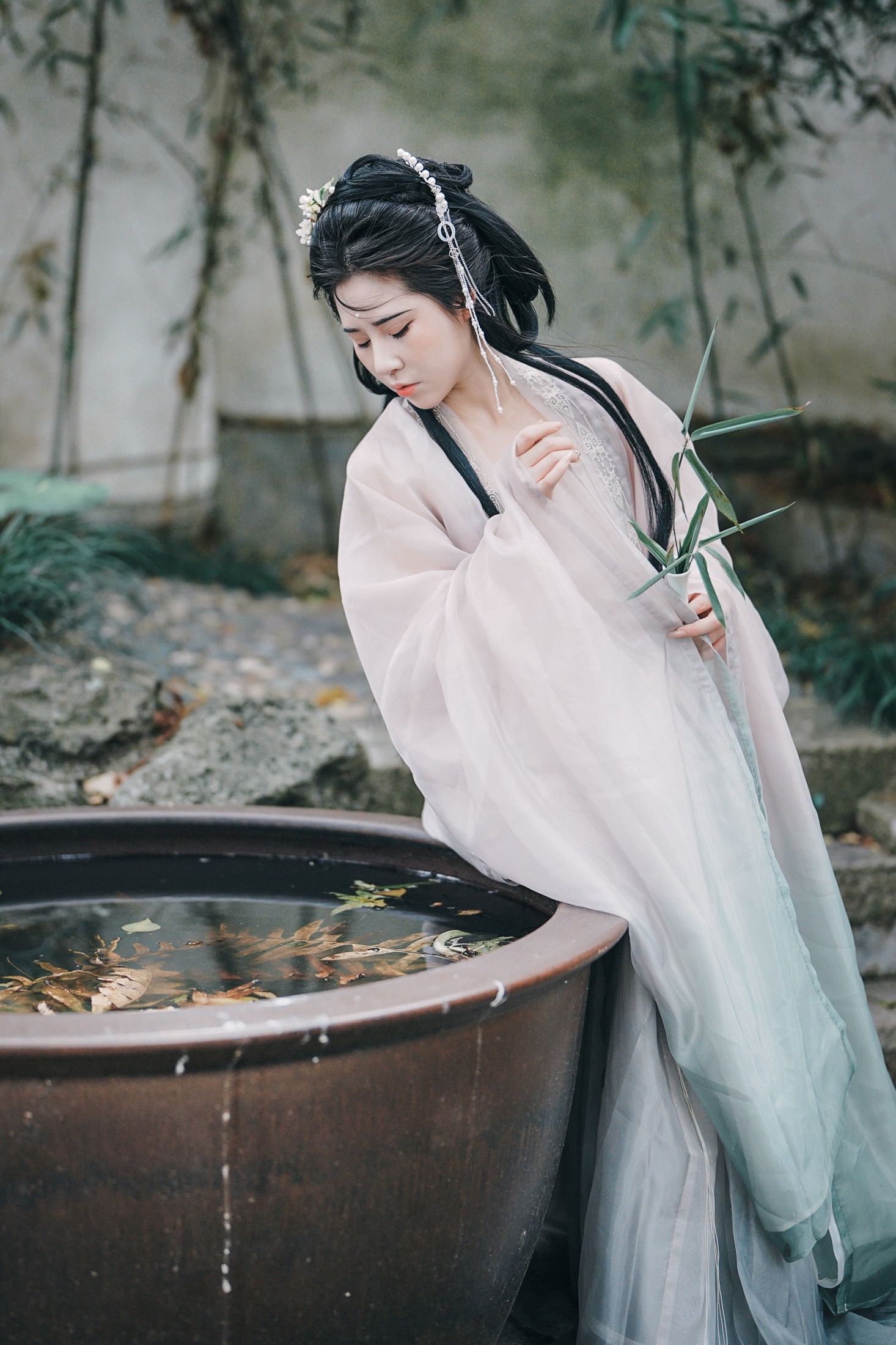 浅月没有月 – 《古风人像拍摄（桂斋）》[14P]