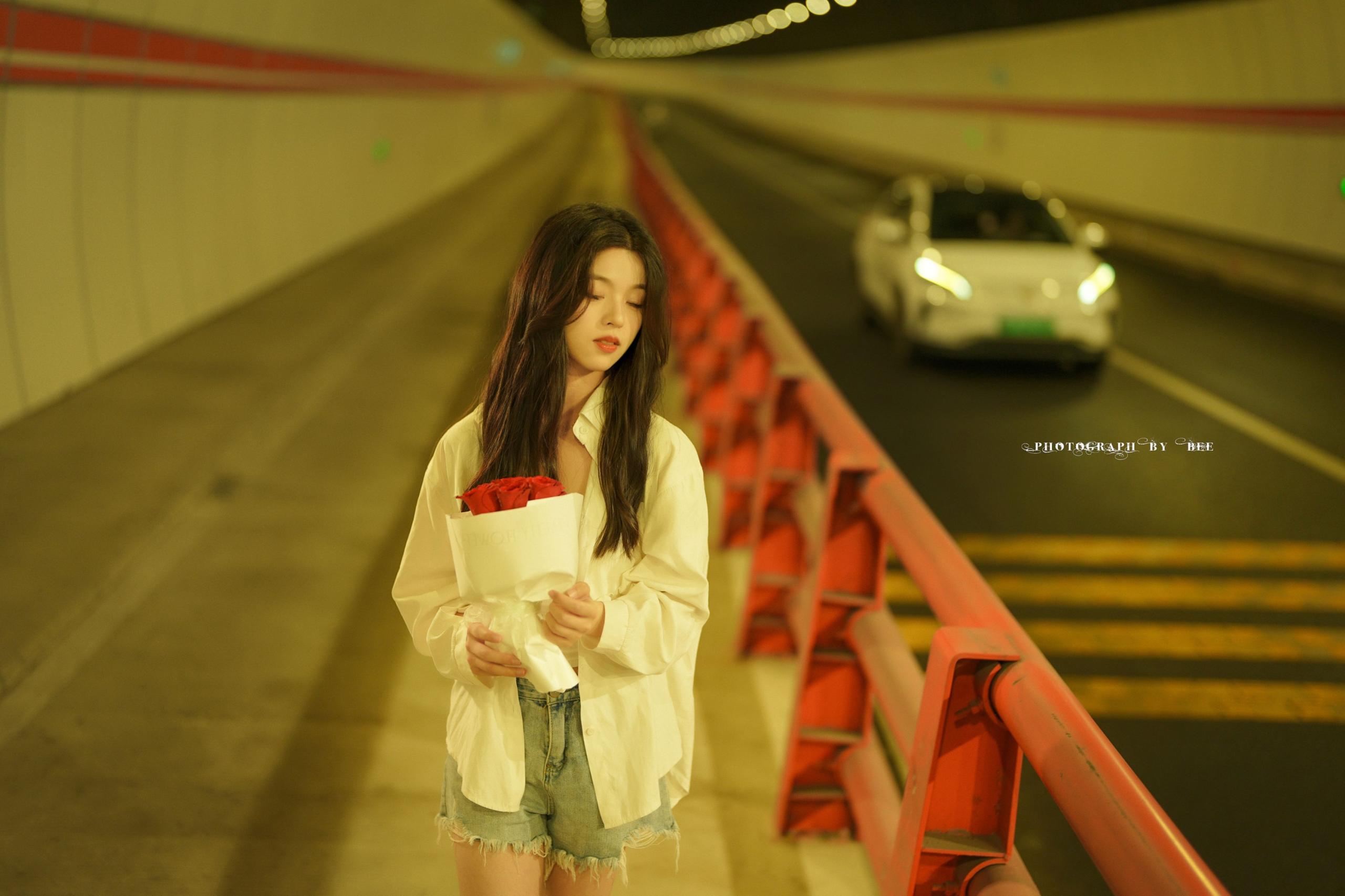 杨琳 – 《隧道港风人像拍摄-杨琳》[17P] 插图1