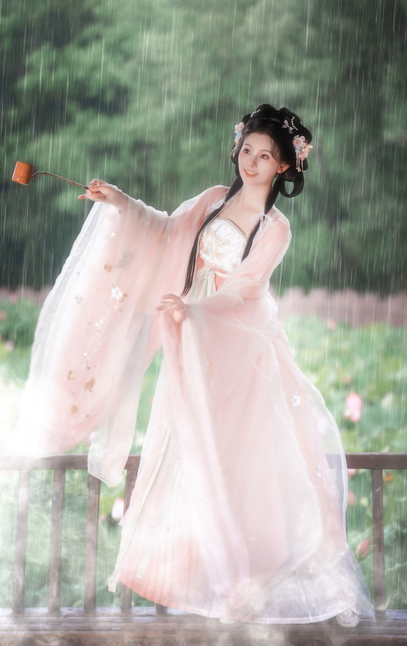 洛宁-唐 – 《古风人像拍摄-荷花》[19P]