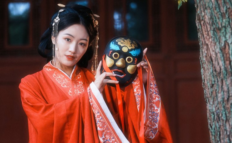 藤_藤藤小姐 – 《古风人像拍摄-华林寺-温馨》[14P]