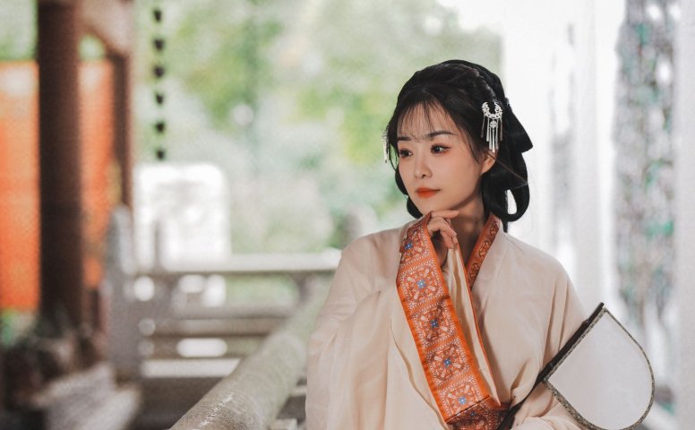 joy777又又 – 《古风人像拍摄-圣泉寺-欢欢》[13P]