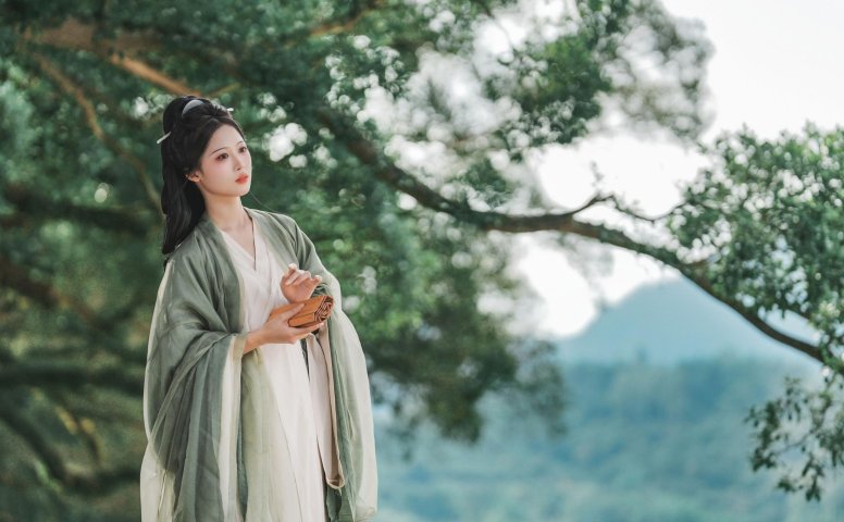 夏煦 – 《魏晋风人像拍摄-榕水谣》[21P]