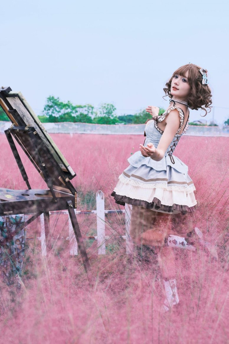 兔子Zzz不吃胡萝卜 – 《洛装的秋日粉黛游园》[41P]