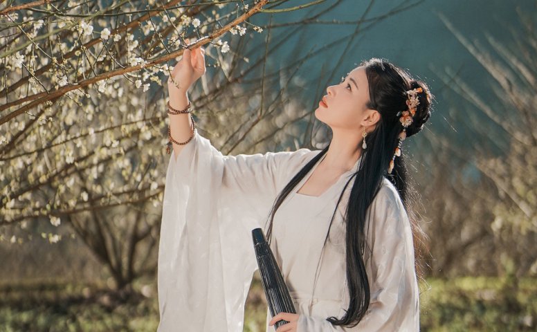 张秋华 – 《古风人像拍摄-梅花-张秋华》[16P]